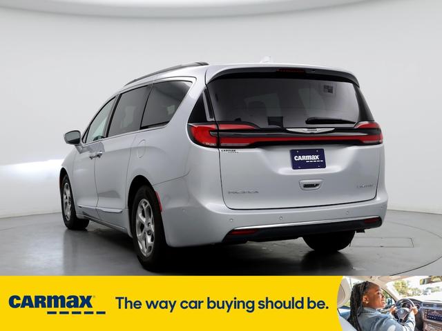 2022 chrysler pacifica limited