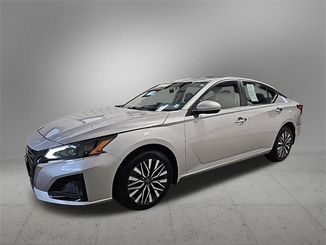 2023 nissan altima 2.5 sv
