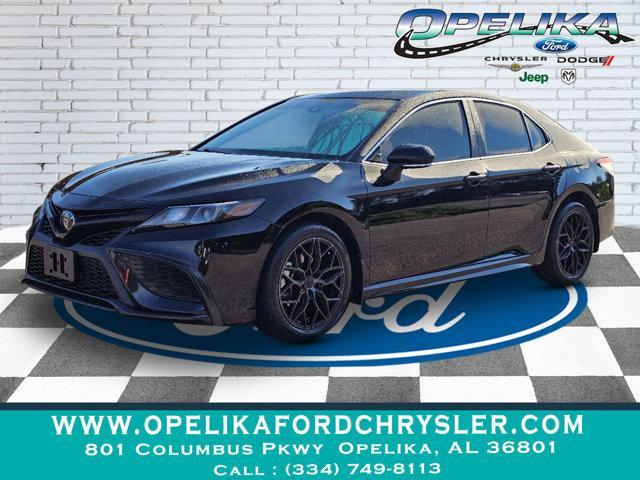 2023 toyota camry se