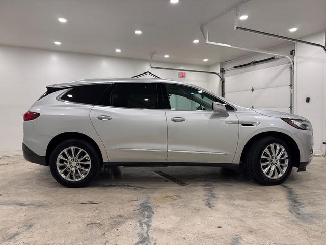 2021 buick enclave premium