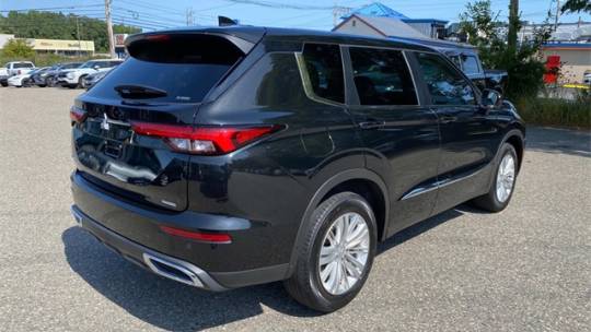 2022 mitsubishi outlander es