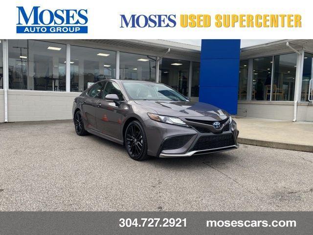 2024 toyota camry hybrid xse