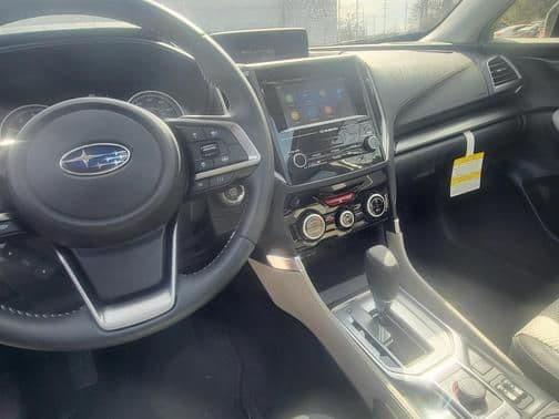 2024 subaru forester premium in macomb, michigan