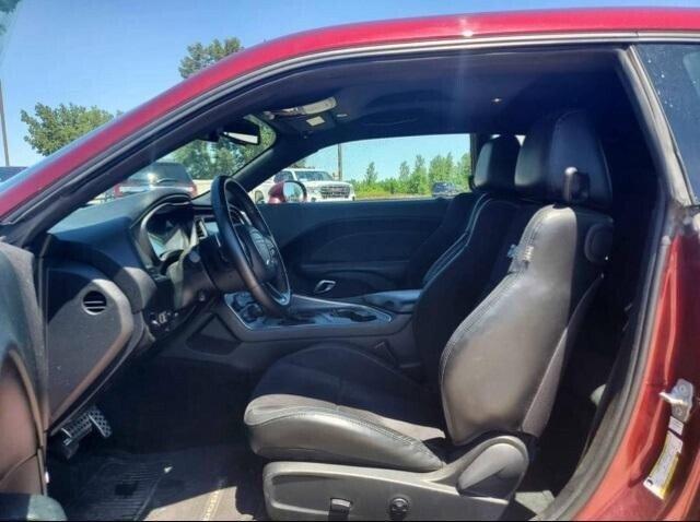 2018 dodge challenger in beresford, south dakota
