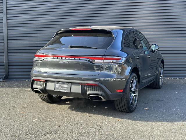 2024 porsche macan