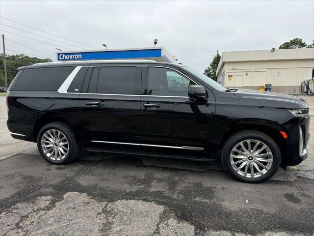 2022 cadillac escalade esv luxury
