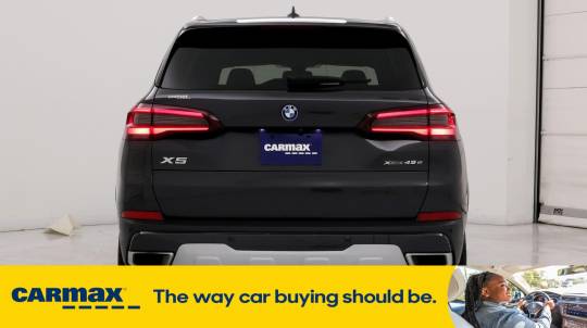 2022 BMW X5