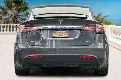 2018 tesla model x