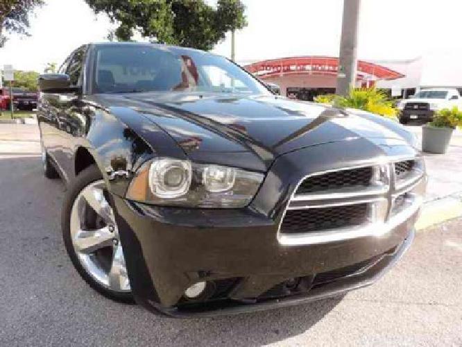 2011 dodge charger rt in hollywood, fl