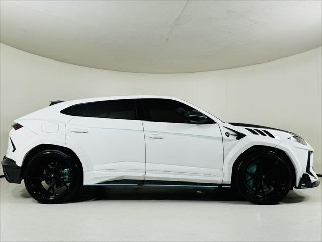 2022 lamborghini urus graphite capsule