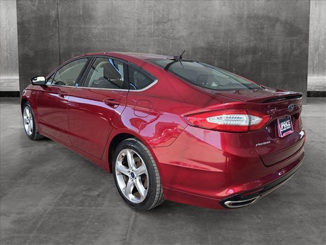 2016 ford fusion se