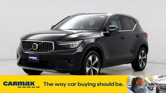 2024 Volvo XC40