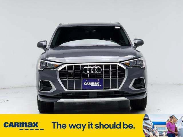 2022 audi q3 premium