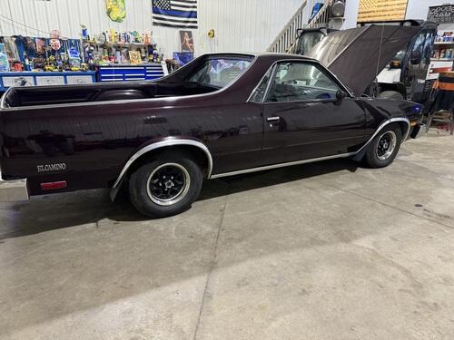 1984 chevy el camino, 305,auto,runs and drives very good , has been painted at