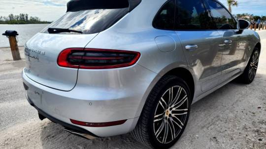 2016 Porsche Macan