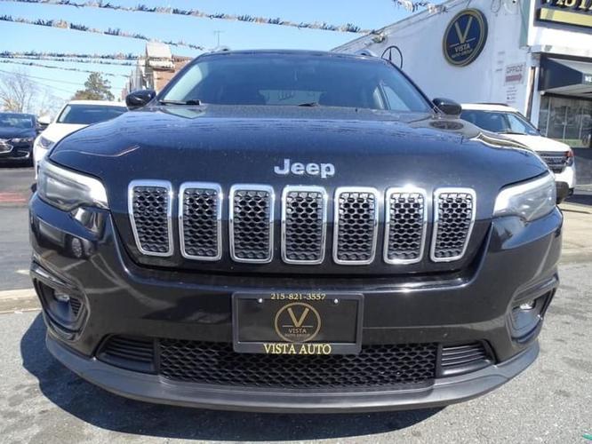 2019 jeep cherokee latitude plus 4dr front-wheel drive in philadelphia, pennsylvania