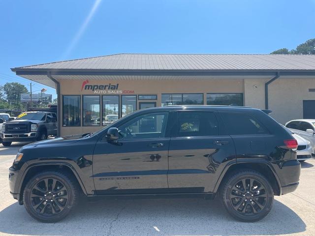 2020 jeep grand cherokee altitude