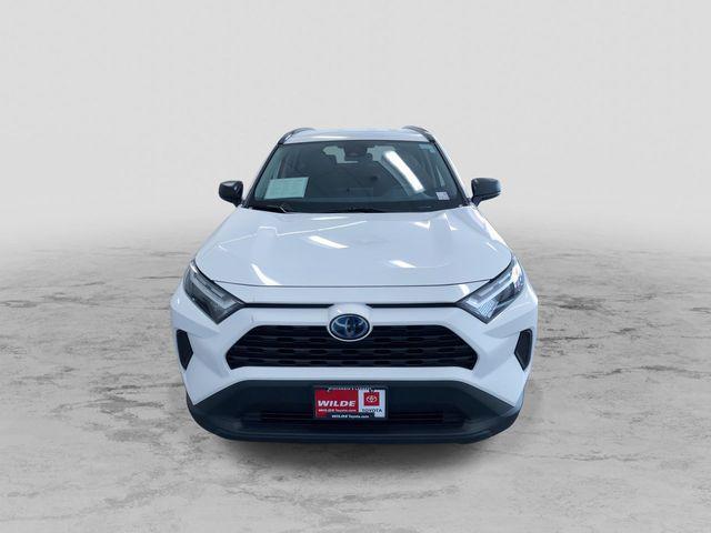 2024 toyota rav4 hybrid le