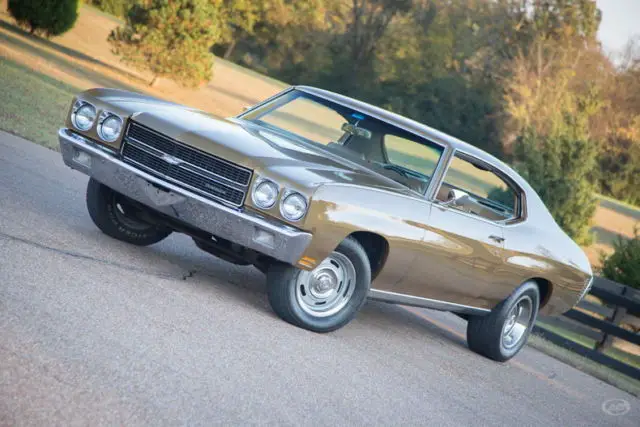 nice original 1970 malibu coupe with 350ci v8, automatic, and custom interior