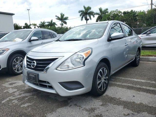 2016 nissan versa sv in miami, florida
