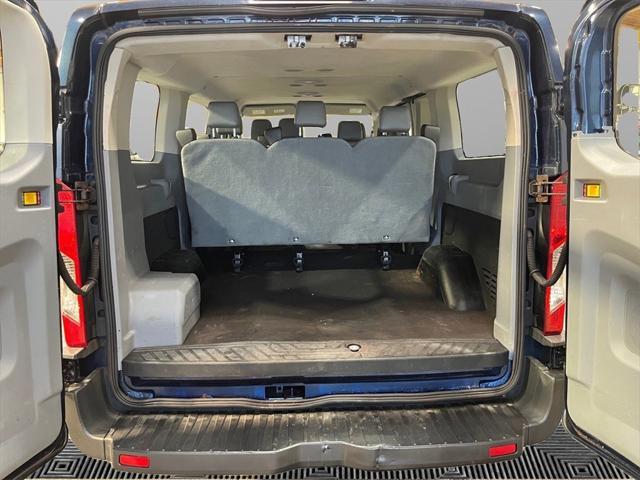 2018 ford transit-150 xl