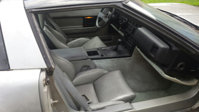 1985 chevrolet corvette hatchback smoked glass removable top 5.7 tuned port