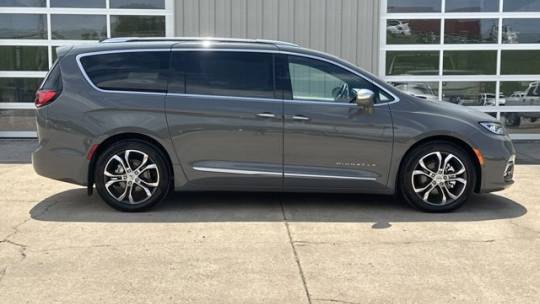 2022 chrysler pacifica pinnacle