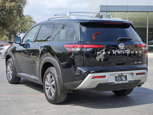2024 nissan pathfinder sl