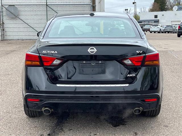 2021 nissan altima 2.5 sv