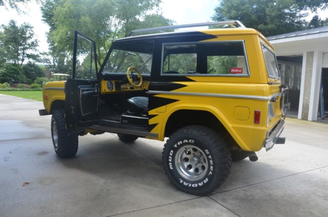 customized 1977 ford bronco - no reserve