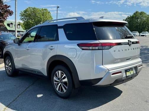 2023 nissan pathfinder sl in easley, south carolina