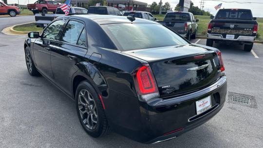 2017 Chrysler 300