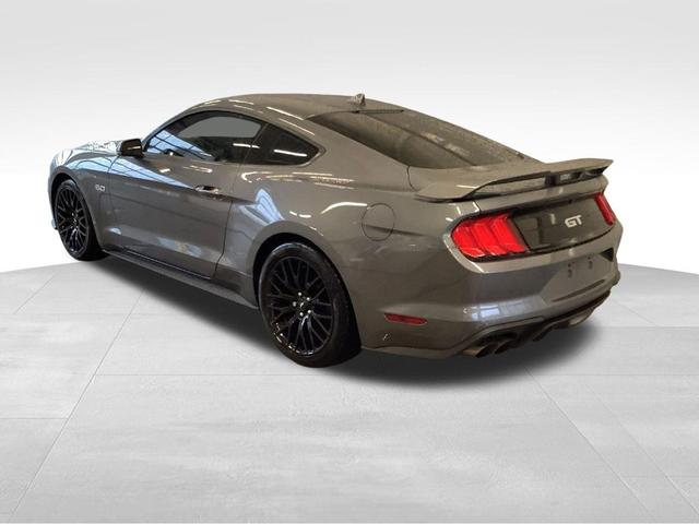 2022 ford mustang gt