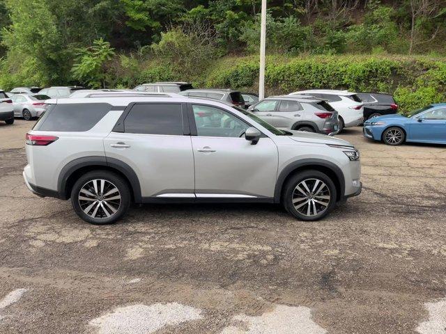 2023 nissan pathfinder platinum