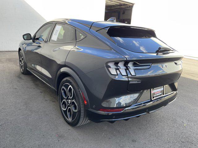 2021 ford mustang mach-e gt