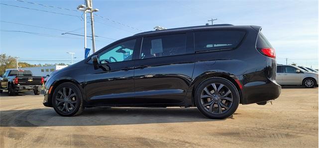 2018 chrysler pacifica touring-l plus