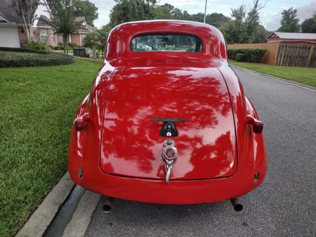 1938 plymouth p6 deluxe coupe coupe red rwd automatic deluxe