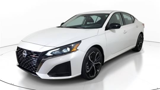 2025 Nissan Altima