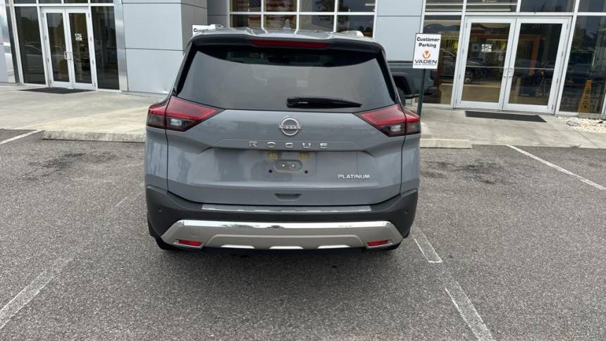 2022 nissan rogue platinum