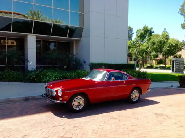 1968 volvo p1800 s 4spd. overdrive 2 time 1st place trophy winner! restored!