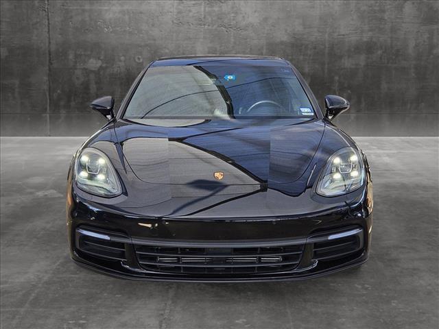 2018 porsche panamera base