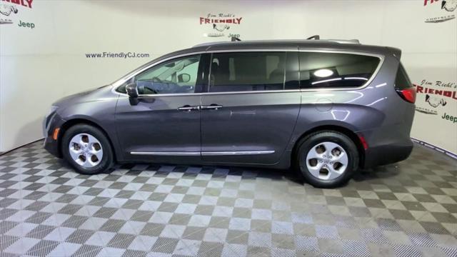 2017 chrysler pacifica touring-l
