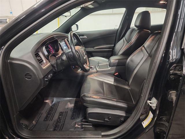 2021 dodge charger sxt