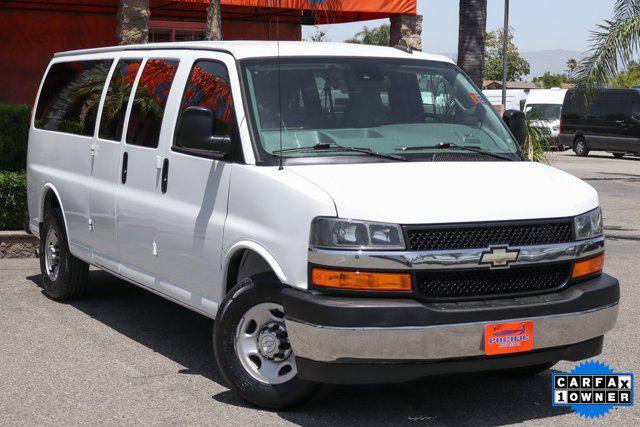 2019 chevrolet express 3500 lt