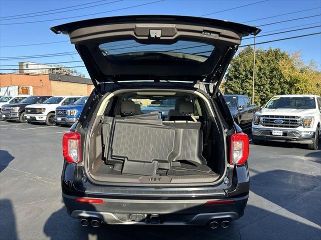 2022 ford explorer platinum