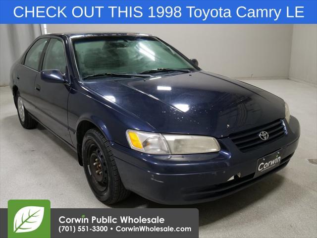 1998 toyota camry le