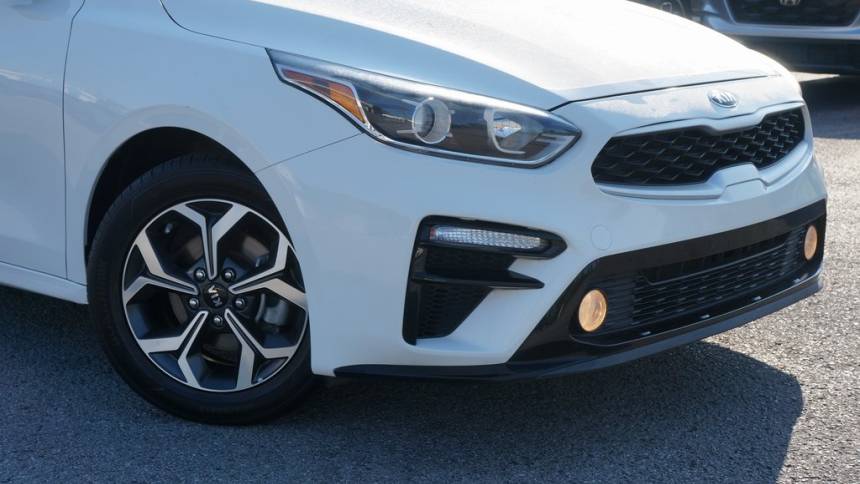 2021 kia forte lxs