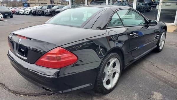 2005 mercedes-benz sl 500 in secaucus, new jersey