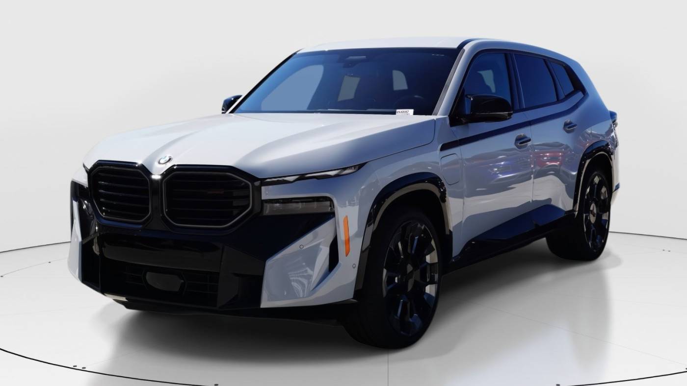 2024 bmw xm label