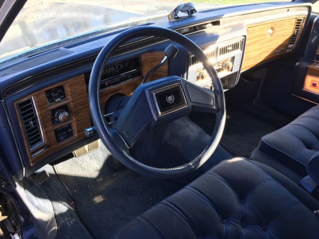 1984 cadillac fleetwood brougham sedan 4-door 4.1l